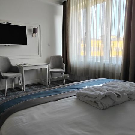 Hotel Mio City Kula Экстерьер фото