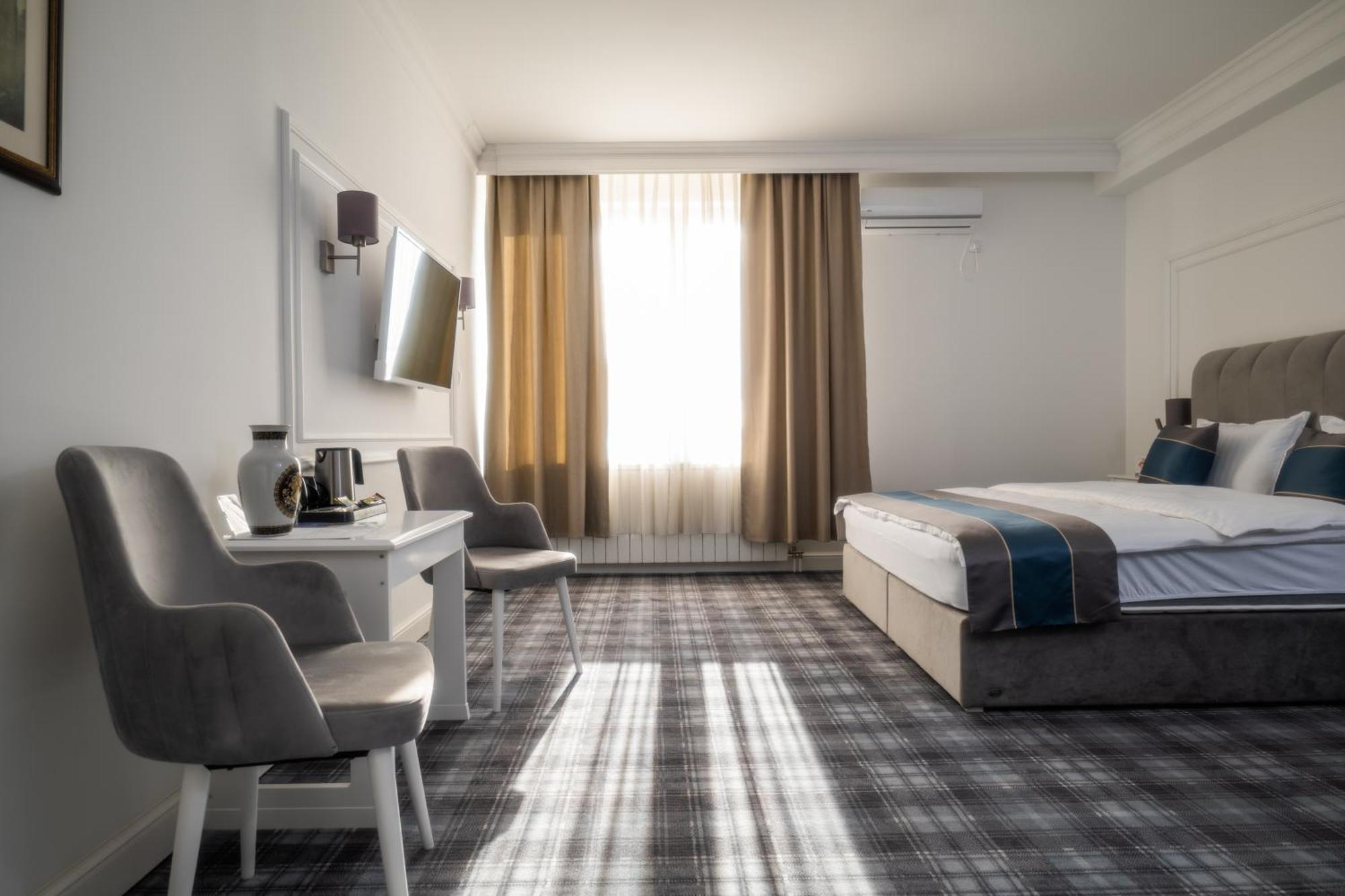 Hotel Mio City Kula Экстерьер фото