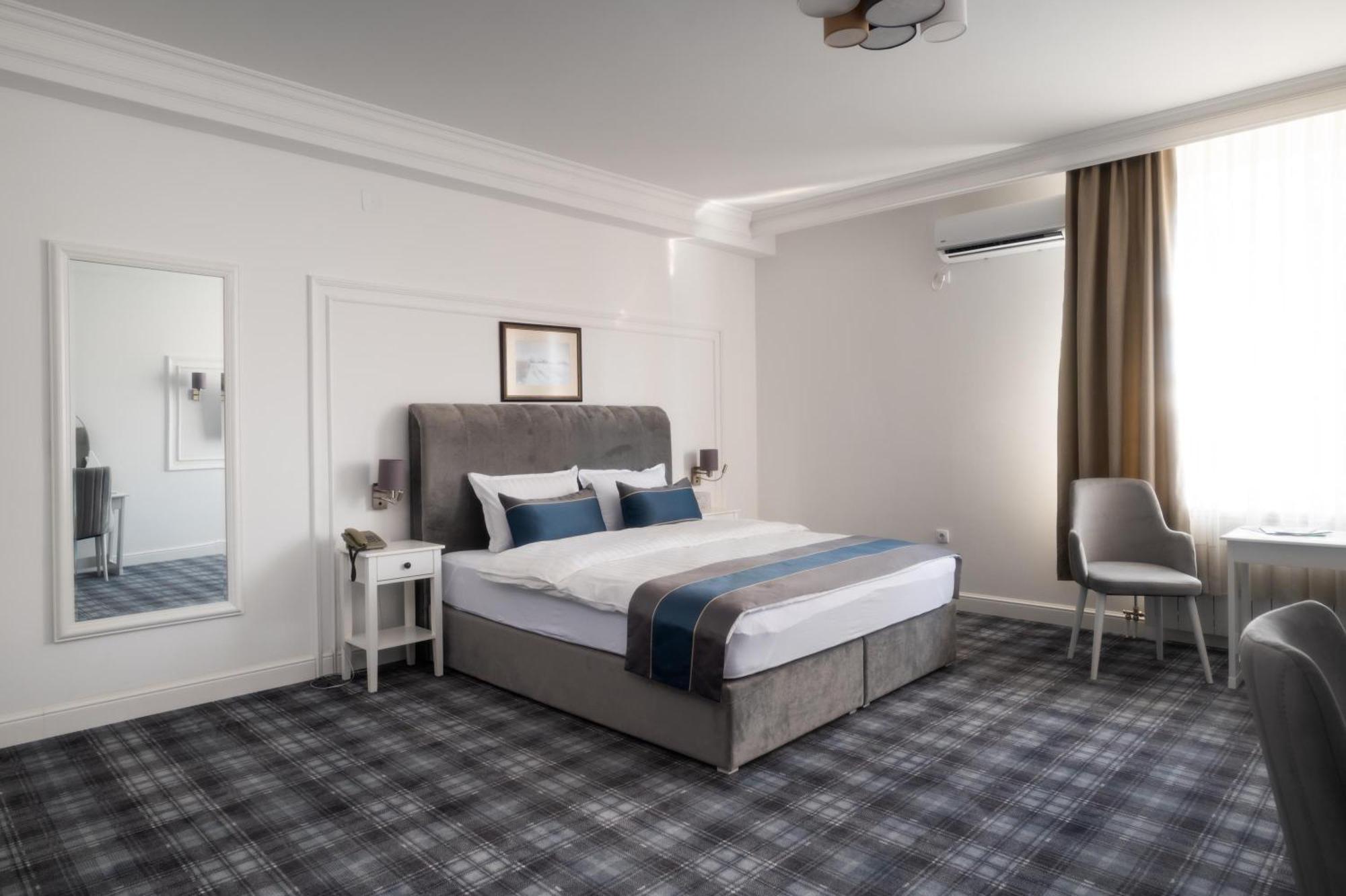 Hotel Mio City Kula Экстерьер фото