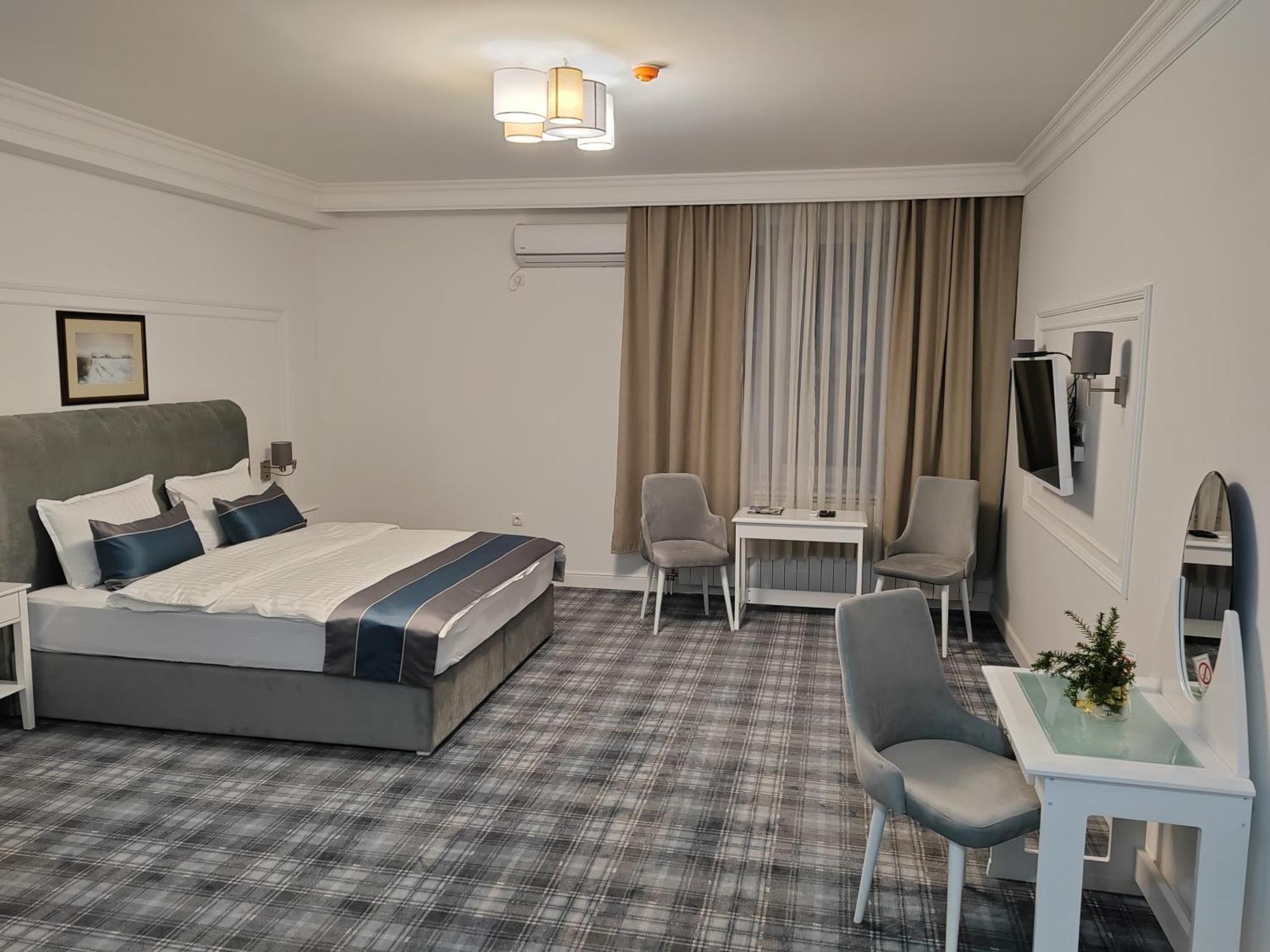 Hotel Mio City Kula Экстерьер фото