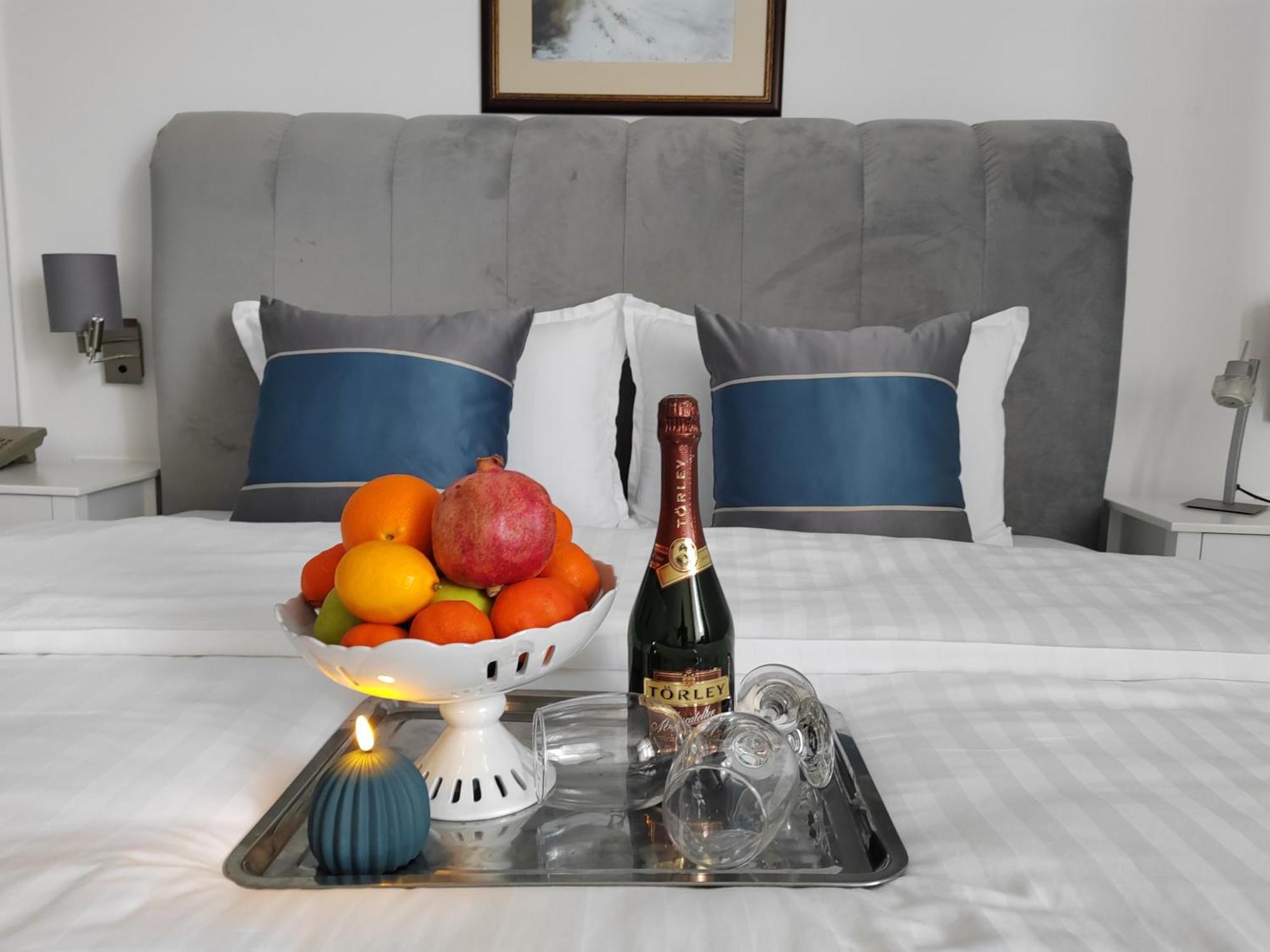 Hotel Mio City Kula Экстерьер фото